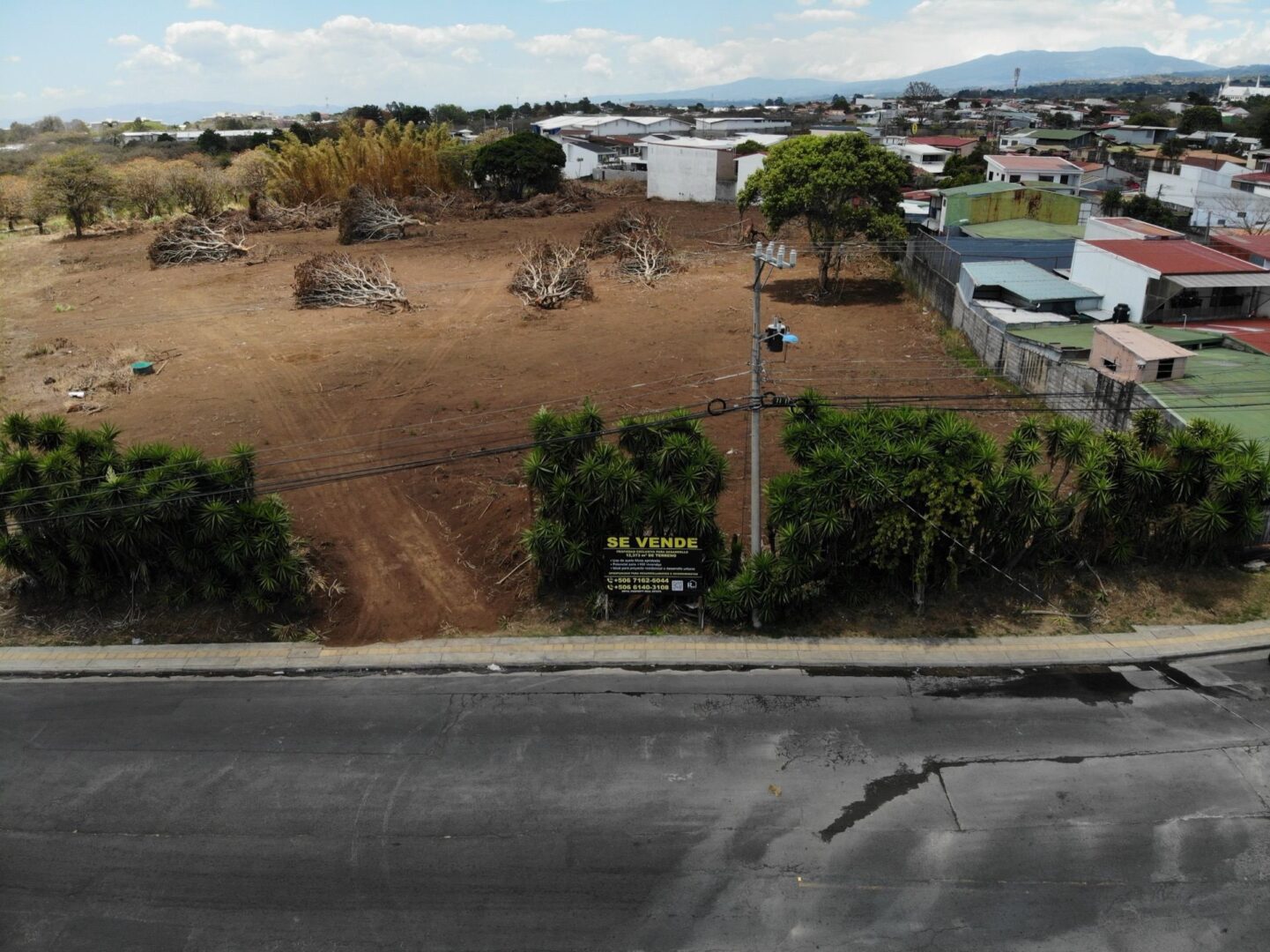 Lote en San Rafael de Heredia