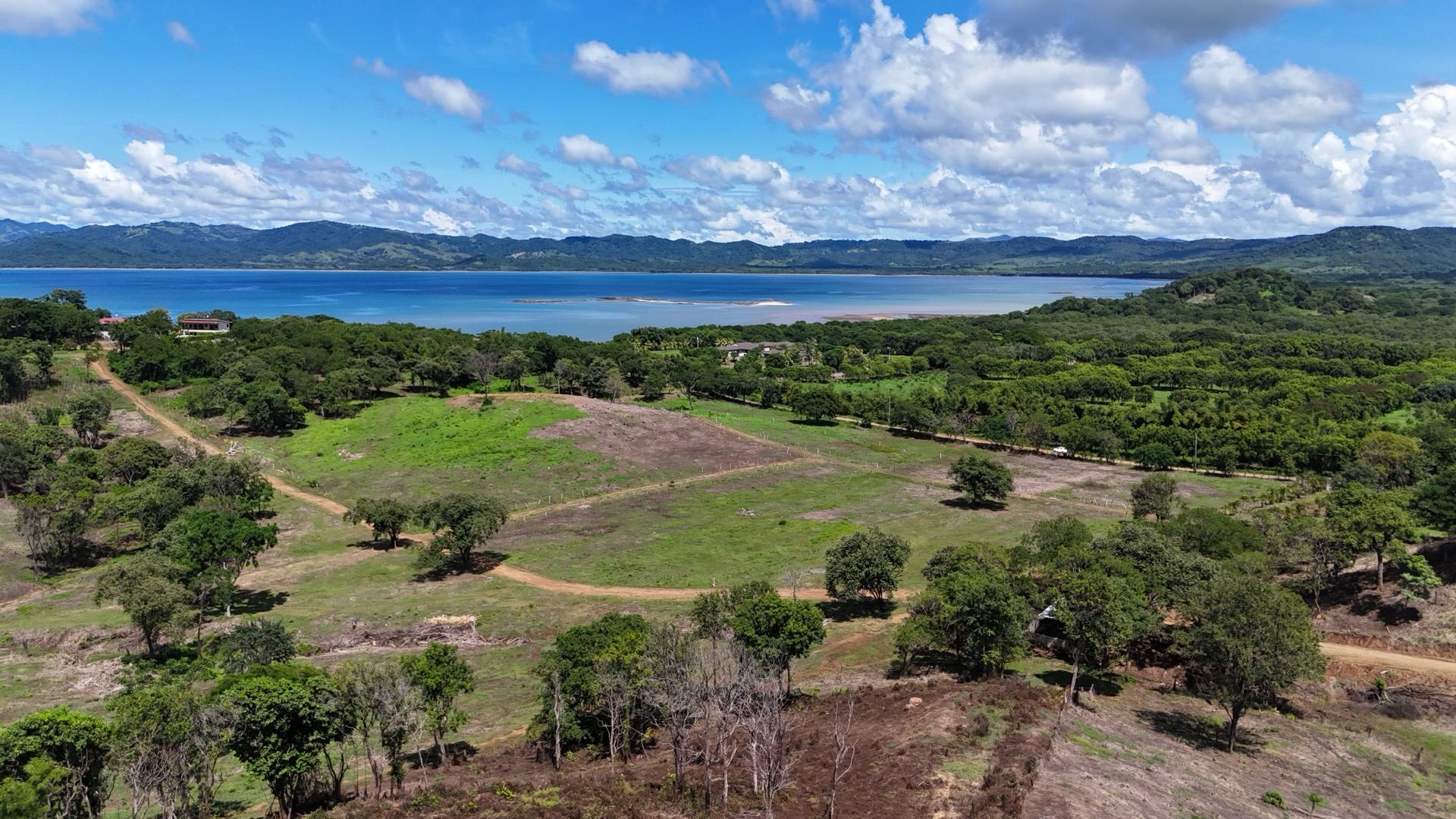 Se vende lote en Playa Copal, La Cruz de Guanacaste.