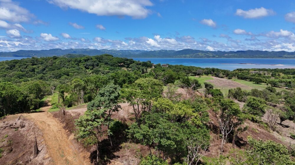 Se vende lote en Playa Copal, La Cruz de Guanacaste.