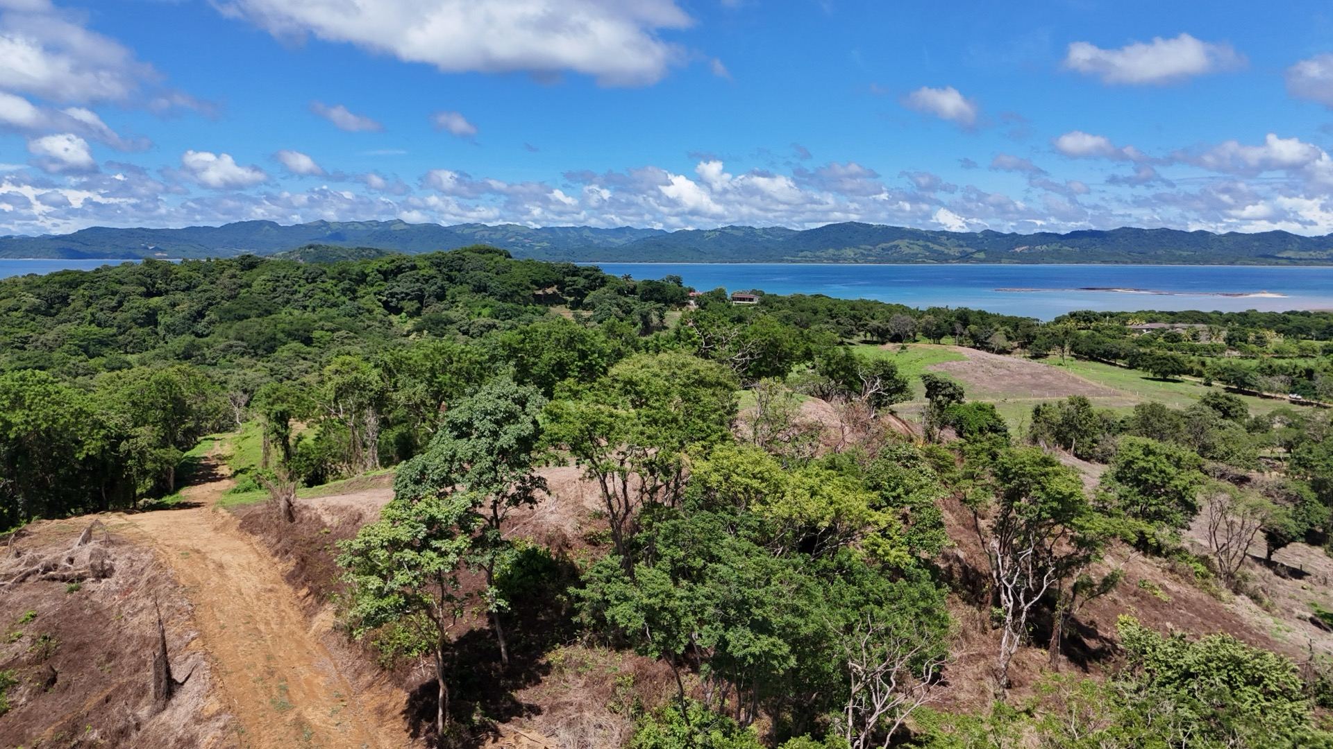 Se vende lote en Playa Copal, La Cruz de Guanacaste.